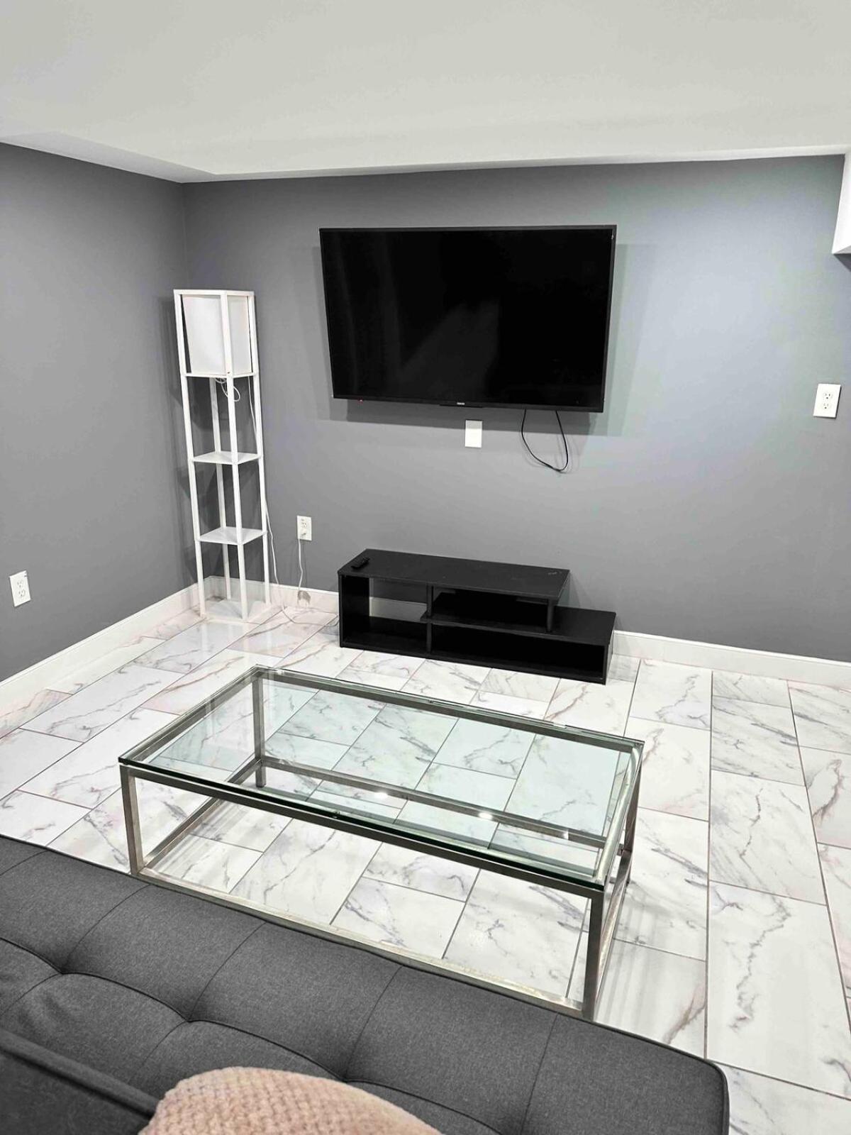 Lovely Basement 1-Bedroom With Free Parking Distrito de Colúmbia Exterior foto